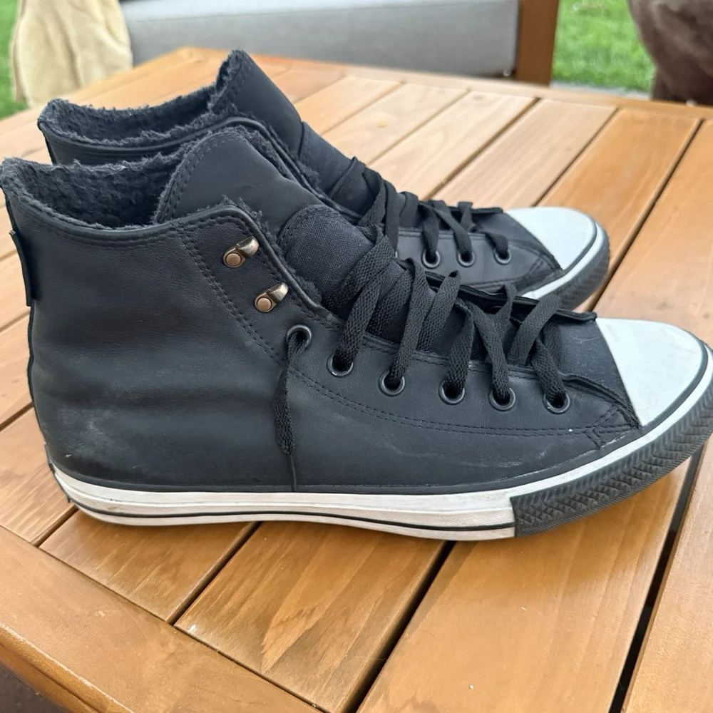 Converse All Star Black/White High Chuck Taylor Sneakerboots Gore Tex Sz 11.5